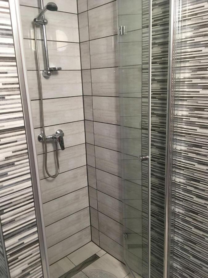 Gizella Haz Appartement Keszthely Buitenkant foto